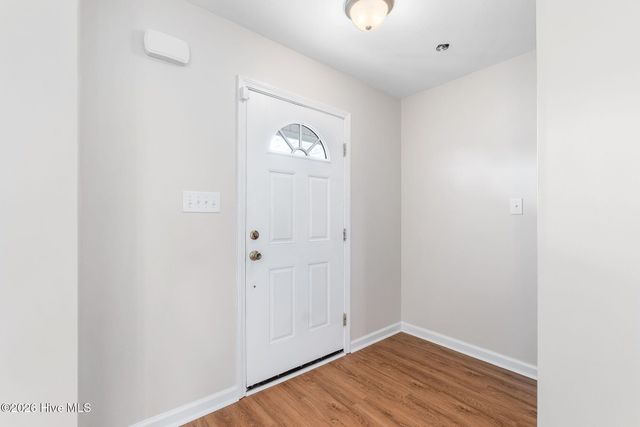 131 Cherry Grove Drive, Richlands, NC 28574