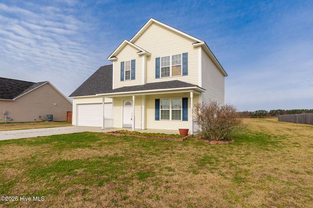 131 Cherry Grove Drive, Richlands, NC 28574