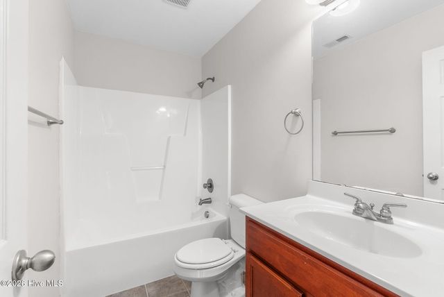 131 Cherry Grove Drive, Richlands, NC 28574