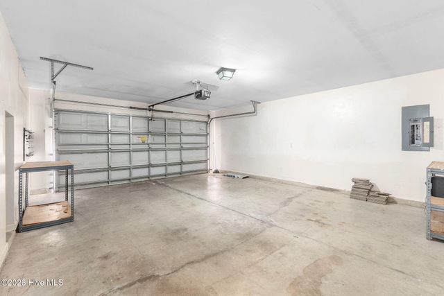 131 Cherry Grove Drive, Richlands, NC 28574