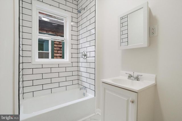 462 MRTN KING JR, Trenton, NJ 08618