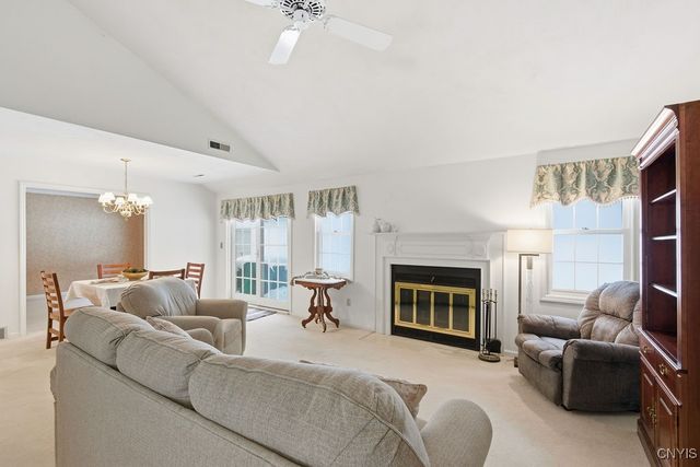 6308 Hamlet Crest, Dewitt, NY 13078