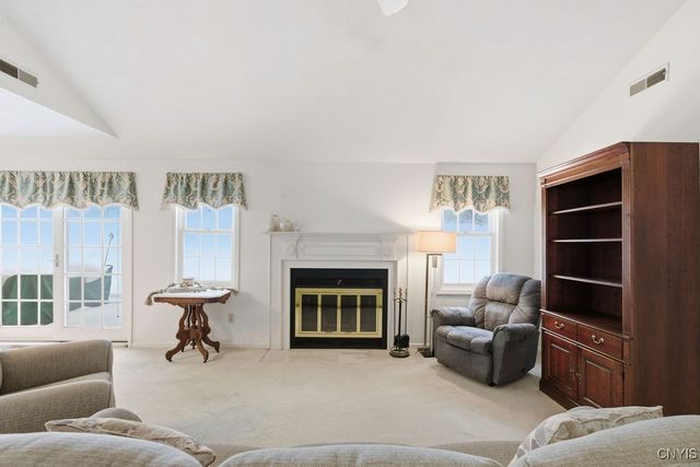 6308 Hamlet Crest, Dewitt, NY 13078