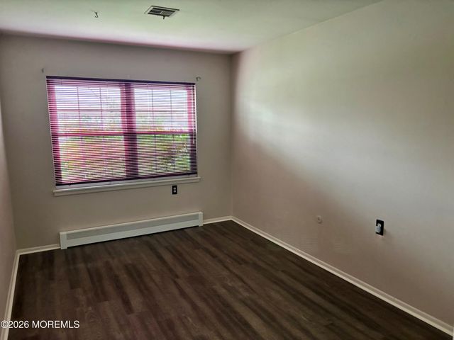 1143B Argyll Circle B, Lakewood, NJ 08701