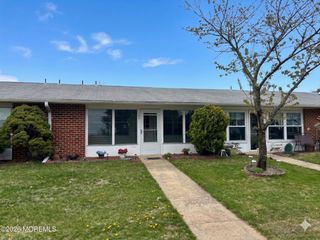 1143B Argyll Circle B, Lakewood, NJ 08701