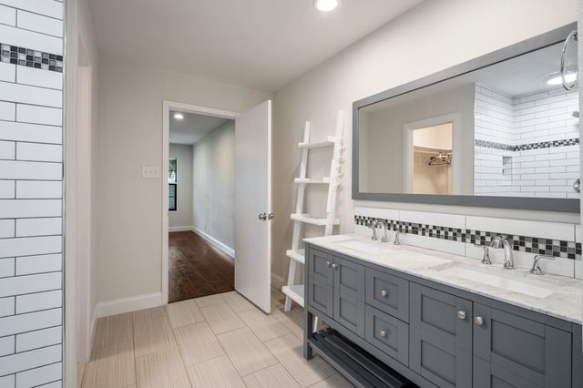 3005 Cameo Lane, Farmers Branch, TX 75234