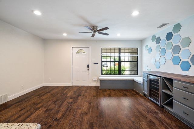 3005 Cameo Lane, Farmers Branch, TX 75234