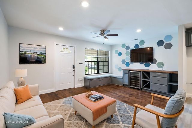 3005 Cameo Lane, Farmers Branch, TX 75234