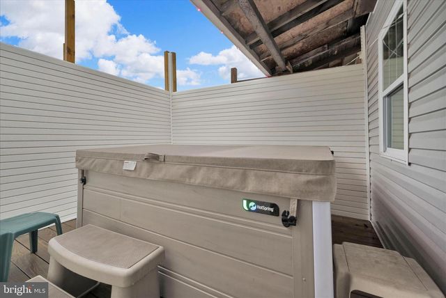 409 W SPRUCE ST, Mahanoy City, PA 17948