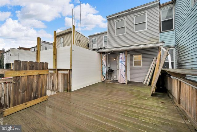 409 W SPRUCE ST, Mahanoy City, PA 17948