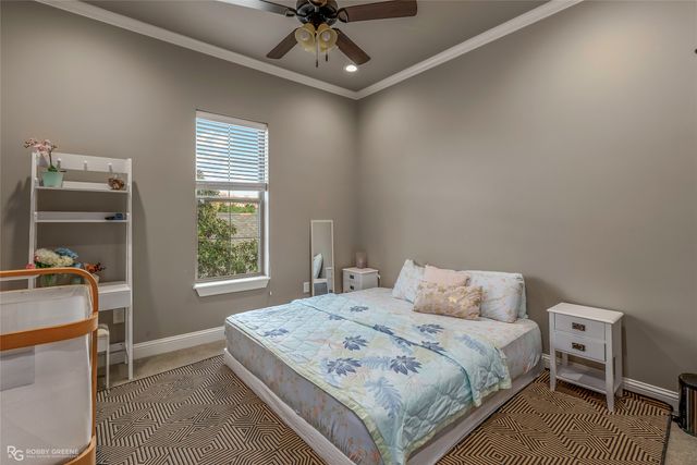 106 vieux Carre, Bossier City, LA 71111