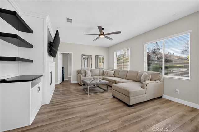 30592 Red Fox Court, Murrieta, CA 92563