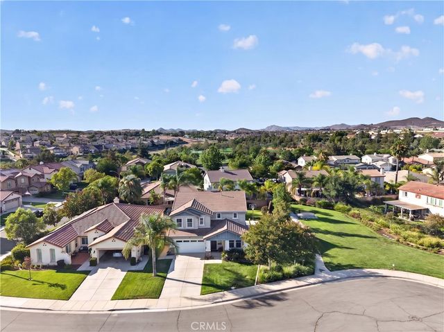 30592 Red Fox Court, Murrieta, CA 92563