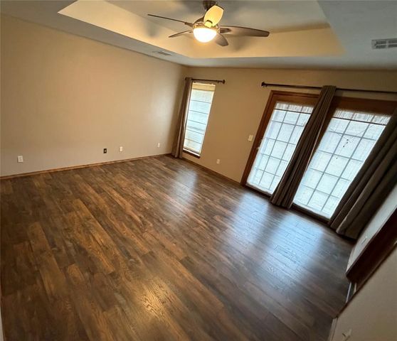 1147 Whippoorwill Nest Street, Choctaw, OK 73020