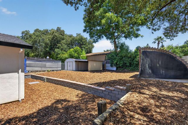 8240 Patton Ave, Citrus Heights, CA 95610