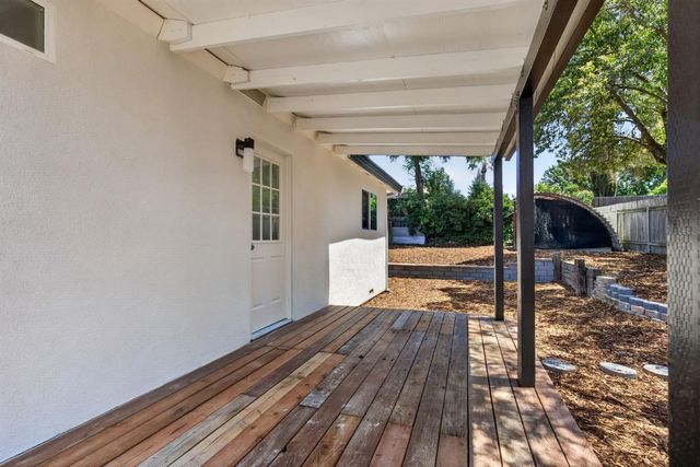 8240 Patton Ave, Citrus Heights, CA 95610