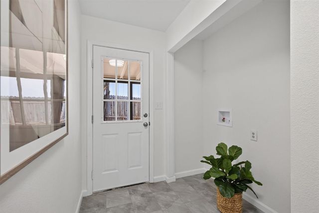 8240 Patton Ave, Citrus Heights, CA 95610