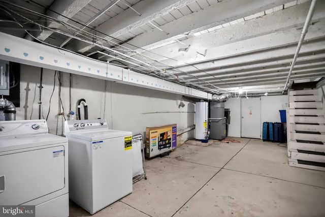 348 WOLF ST, Philadelphia, PA 19148