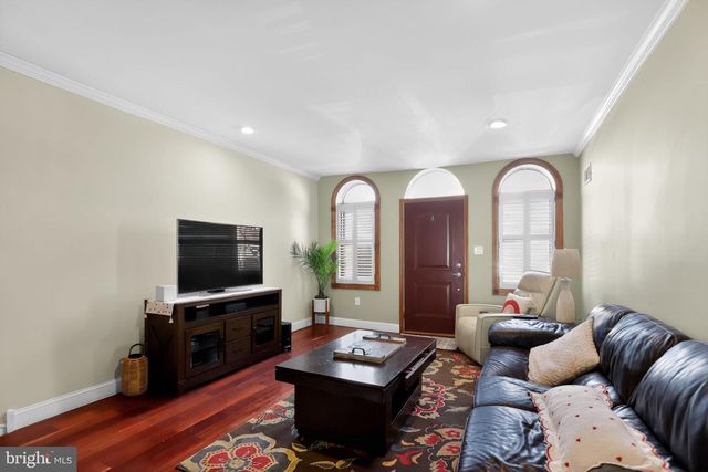 348 WOLF ST, Philadelphia, PA 19148