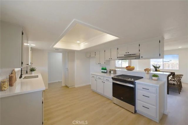 11385 Chimayo Road, Apple Valley, CA 92308