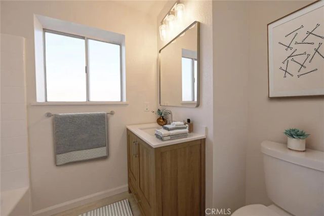 11385 Chimayo Road, Apple Valley, CA 92308