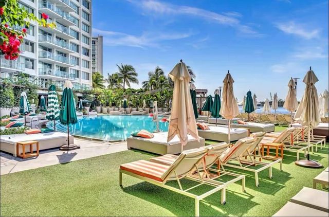 1100 W Ave 1007 1007, Miami Beach, FL 33139