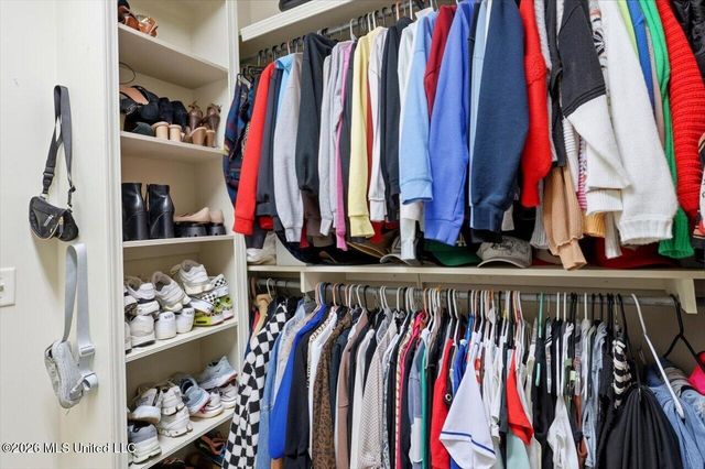 137 Baileys Ridge Circle, Clinton, MS 39056