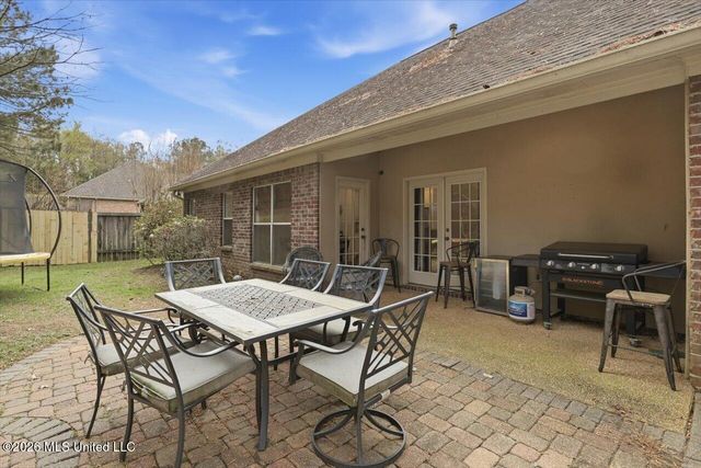 137 Baileys Ridge Circle, Clinton, MS 39056