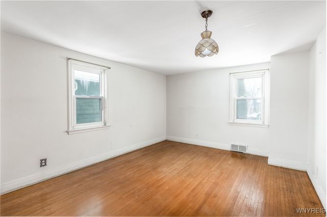 73 Ilion Street, Tonawanda, NY 14150