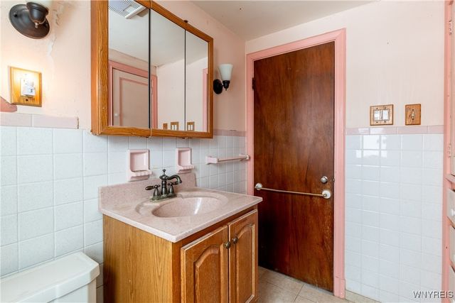 73 Ilion Street, Tonawanda, NY 14150