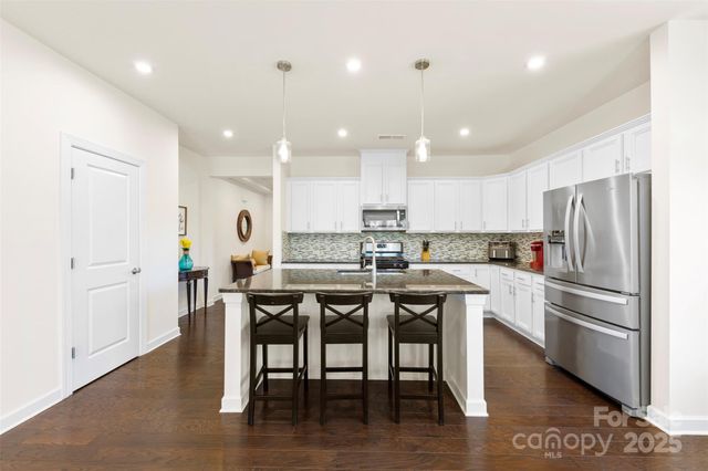 4534 Collingham Drive, Charlotte, NC 28273