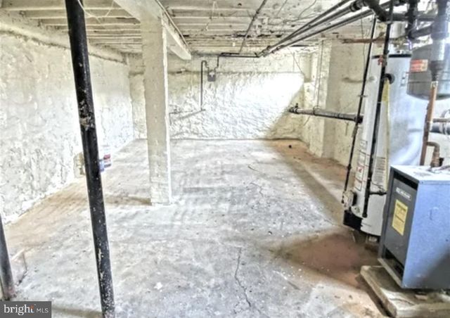 401 HOLLY RD, Yeadon, PA 19050