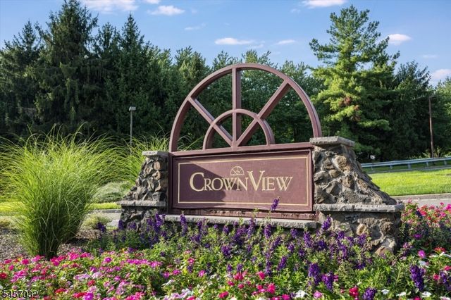 1048 Smith Manor Blvd, West Orange Twp., NJ 07052