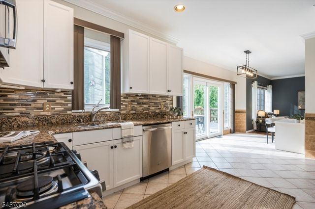 1048 Smith Manor Blvd, West Orange Twp., NJ 07052