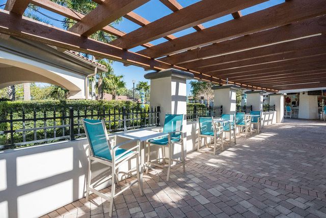 318 September Street, Palm Beach Gardens, FL 33410