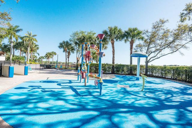 318 September Street, Palm Beach Gardens, FL 33410