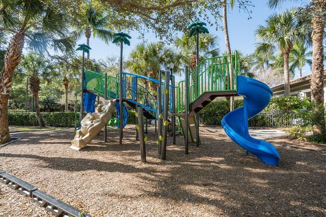 318 September Street, Palm Beach Gardens, FL 33410