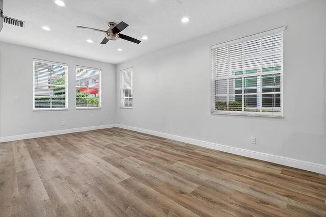 318 September Street, Palm Beach Gardens, FL 33410