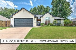 3061 White Oak Place, Springdale, AR 72762