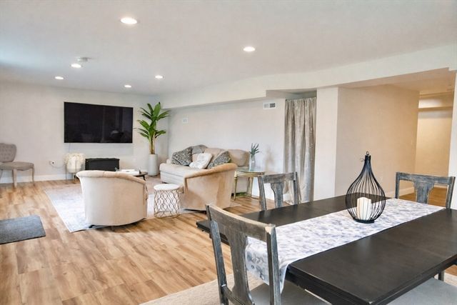 181 Southwick St, Agawam, MA 01030