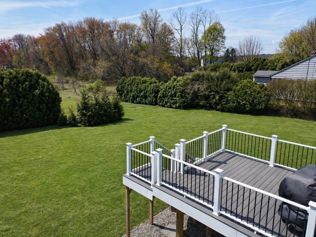181 Southwick St, Agawam, MA 01030