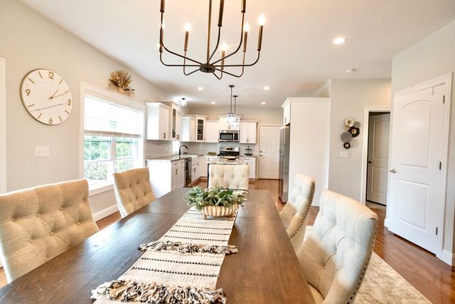 181 Southwick St, Agawam, MA 01030