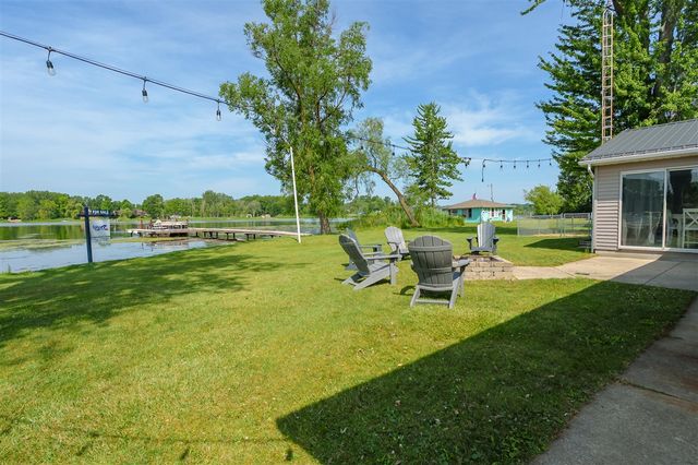 48930 68th Street, Hartford, MI 49057