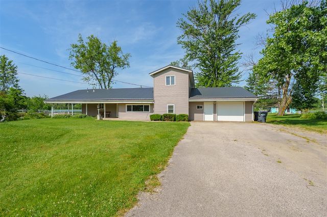 48930 68th Street, Hartford, MI 49057