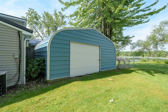 48930 68th Street, Hartford, MI 49057