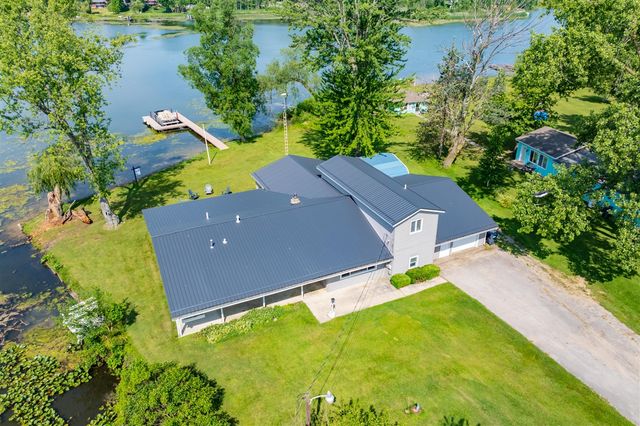 48930 68th Street, Hartford, MI 49057