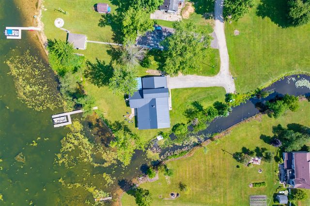 48930 68th Street, Hartford, MI 49057