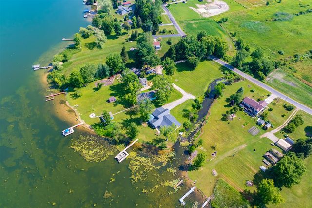 48930 68th Street, Hartford, MI 49057