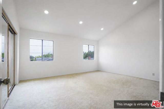 1071 N Glendora Avenue, Covina, CA 91724
