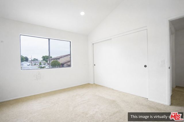 1071 N Glendora Avenue, Covina, CA 91724